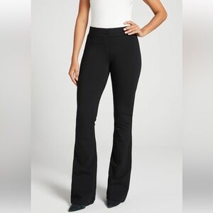 Betabrand - Classic Dress Pant Yoga Bootcut Pant - Size Large - Black